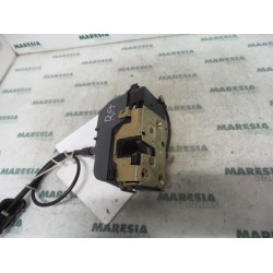 Renault - Laguna - Rear door mechanism 4-door, right