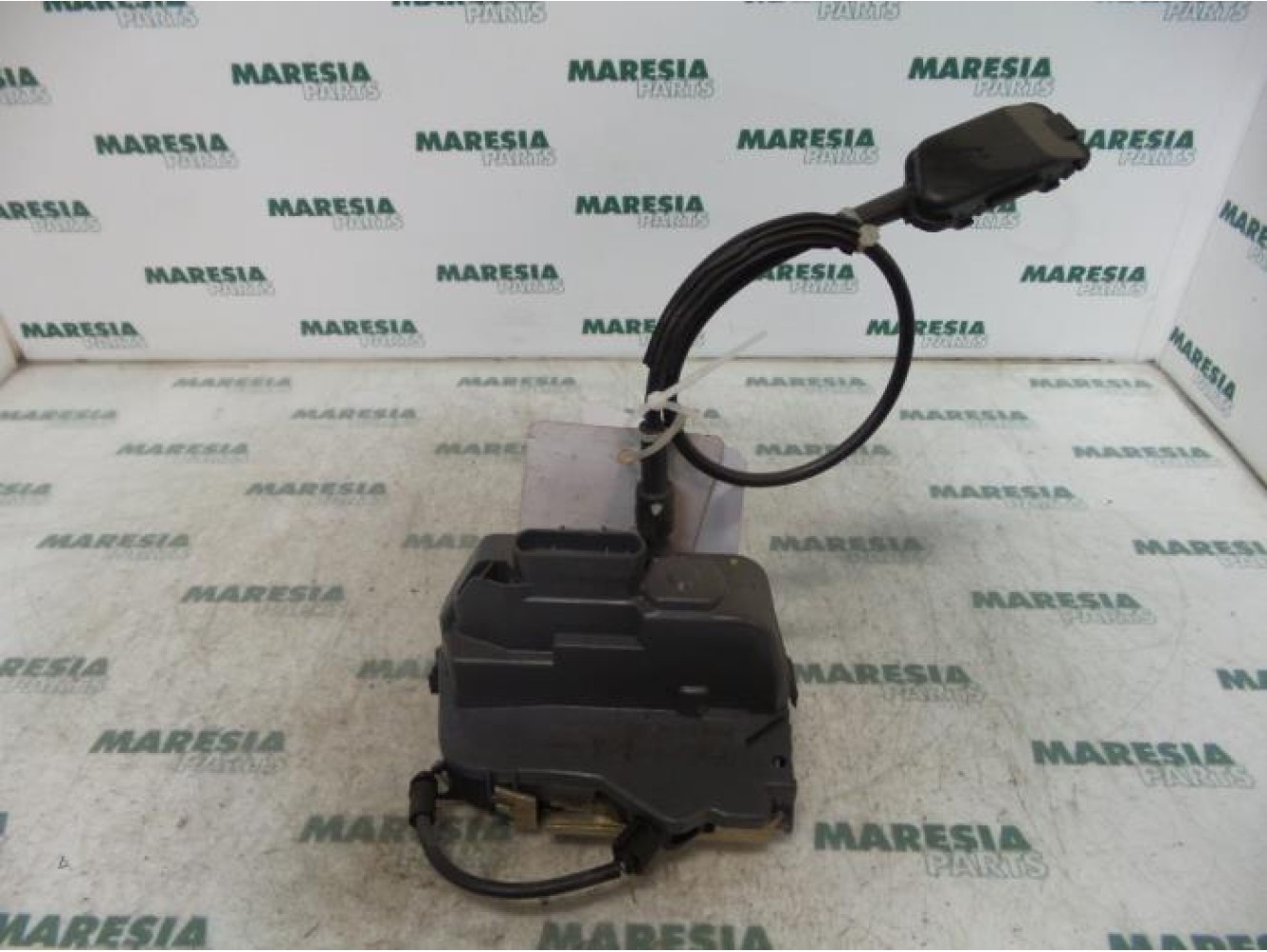 Renault - Laguna - Rear door mechanism 4-door, right