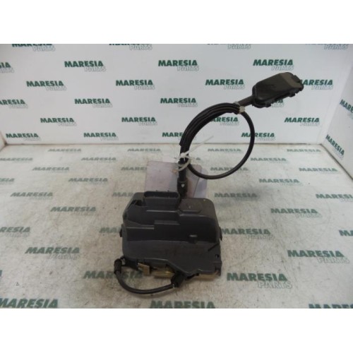 Renault - Laguna - Rear door mechanism 4-door, right