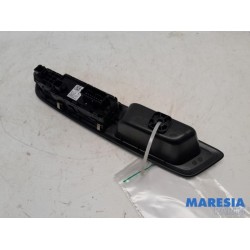 Citroen - C4 - Multi-functional window switch