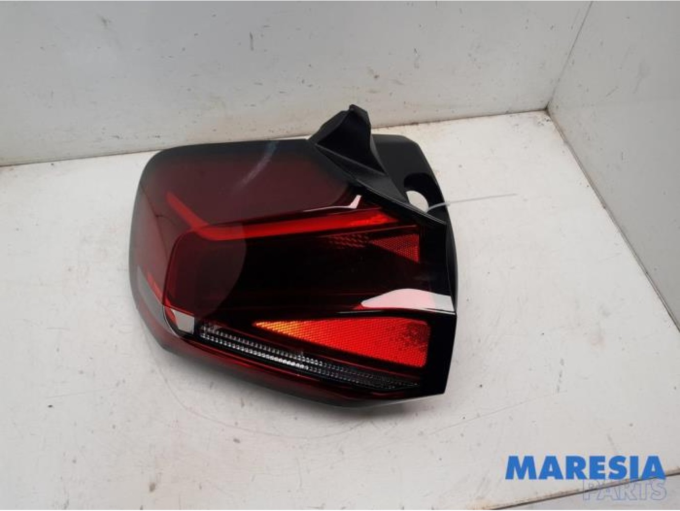 Citroen - C4 - Achterlicht links