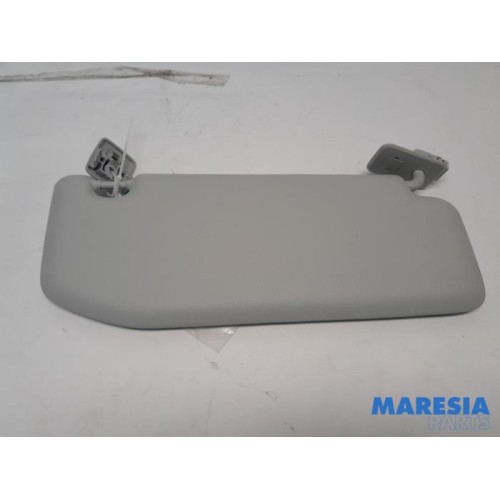Citroen - C4 - Sun visor