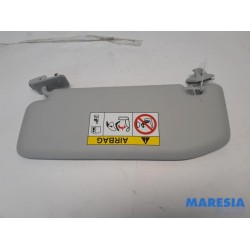 Citroen - C4 - Zonneklep