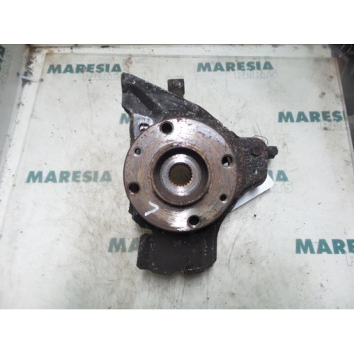 Fiat - Punto - Knuckle, front left