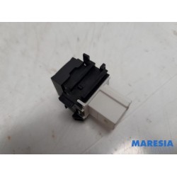Citroen - C4 - Switch