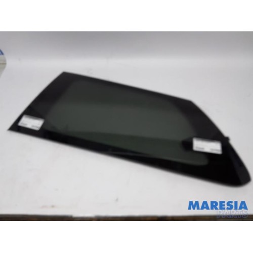 Citroen - C4 Cactus - Rear door window 4-door, left