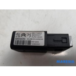 Citroen - C4 - AUX/USB aansluiting