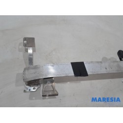Citroen - C4 Cactus - Front bumper frame