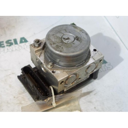 Renault - Megane Scenic - ABS pump