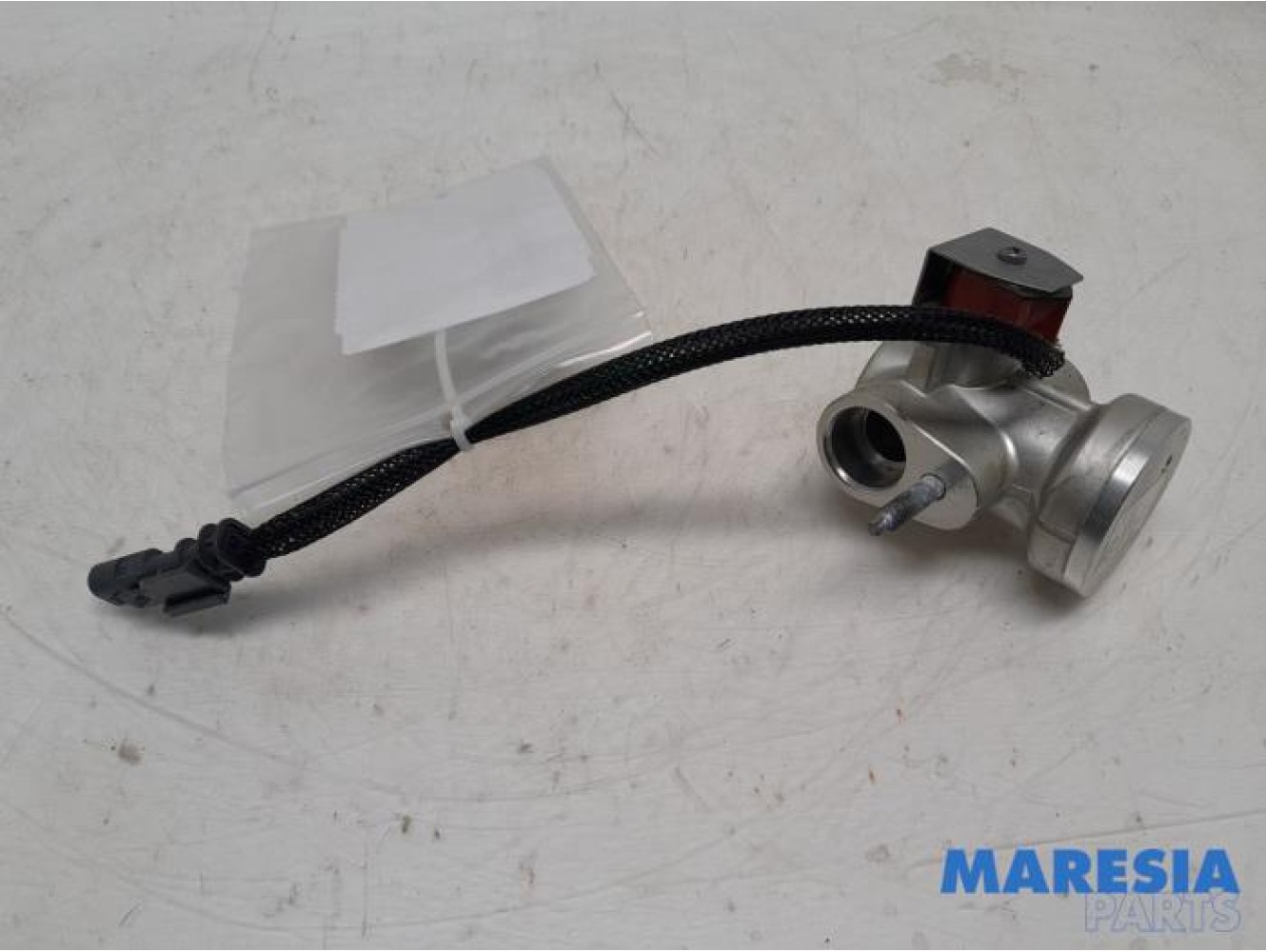 Citroen - C4 - AC expansion valve