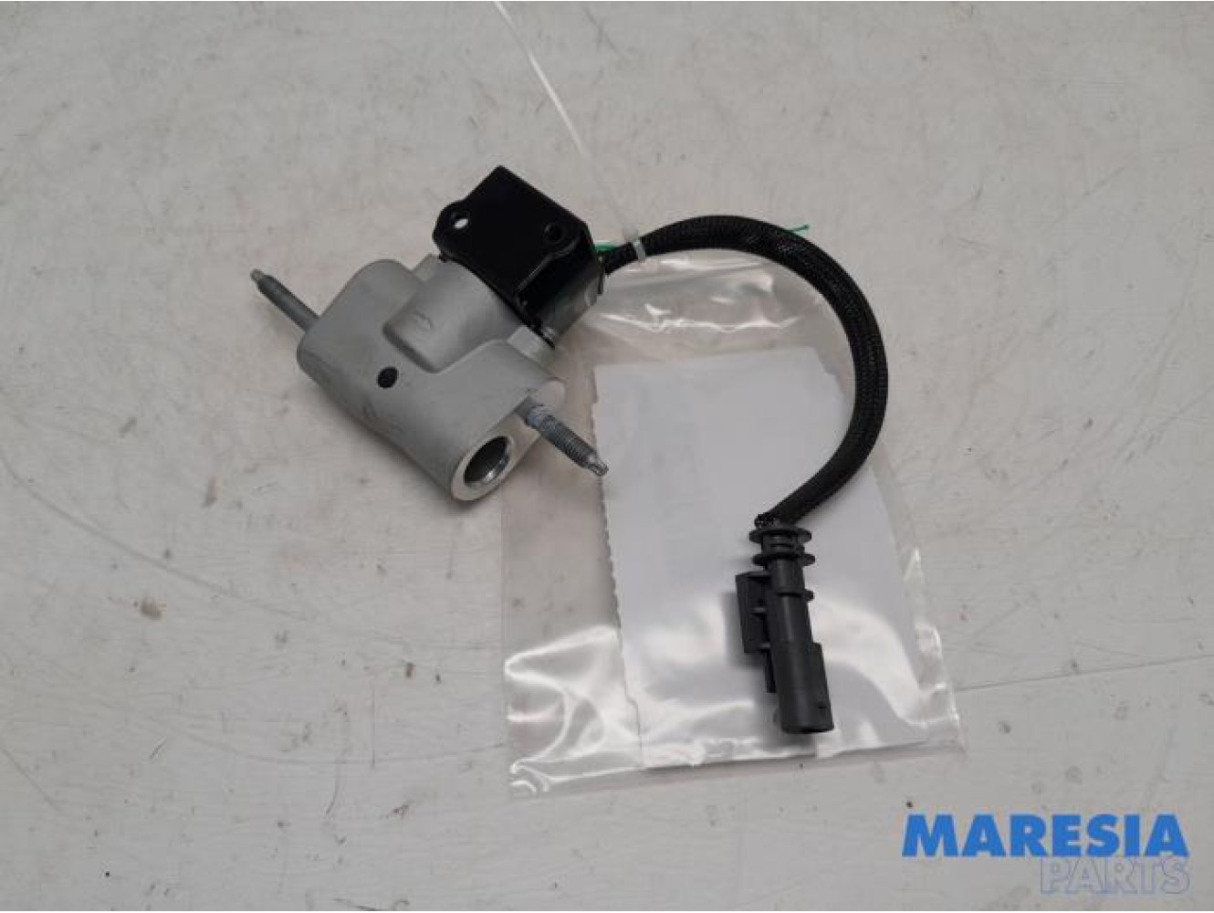 Citroen - C4 - AC expansion valve