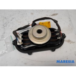 Citroen - C4 - Subwoofer