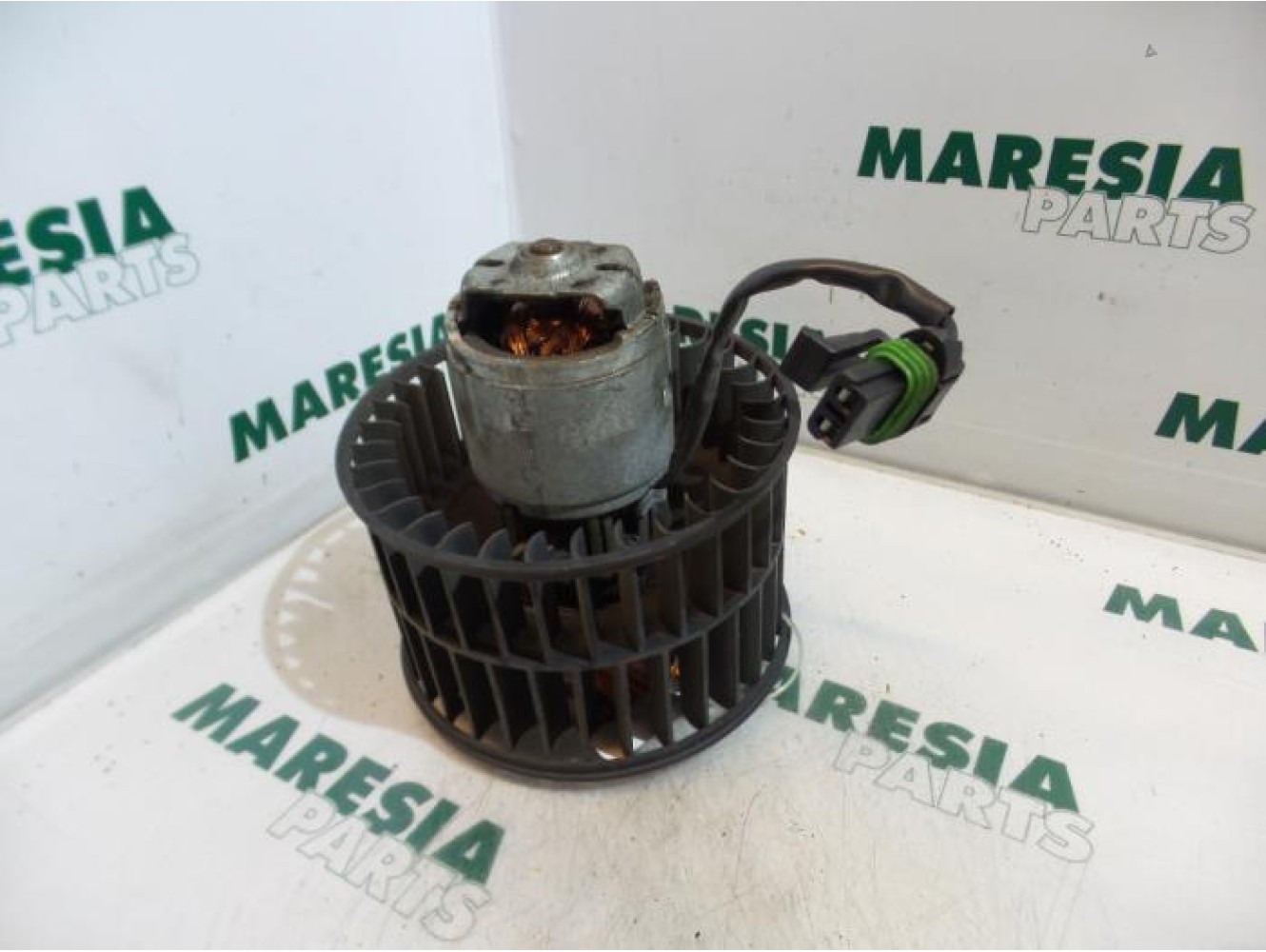 Renault - Espace - Heating and ventilation fan motor