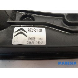Citroen - C4 - Window mechanism 4-door, front right