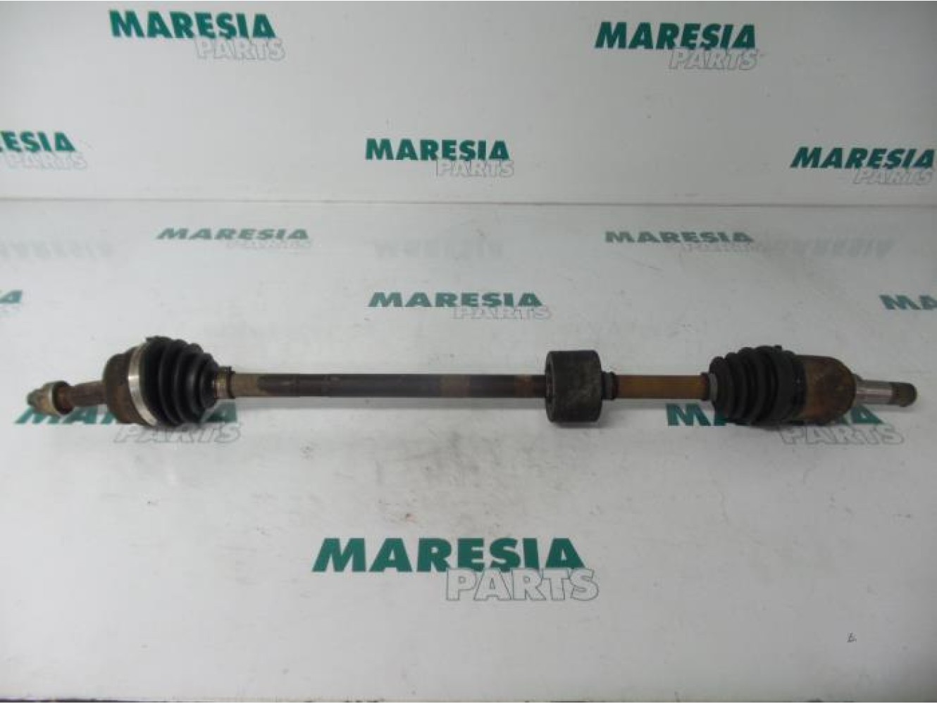 Fiat - Punto - Front drive shaft, right