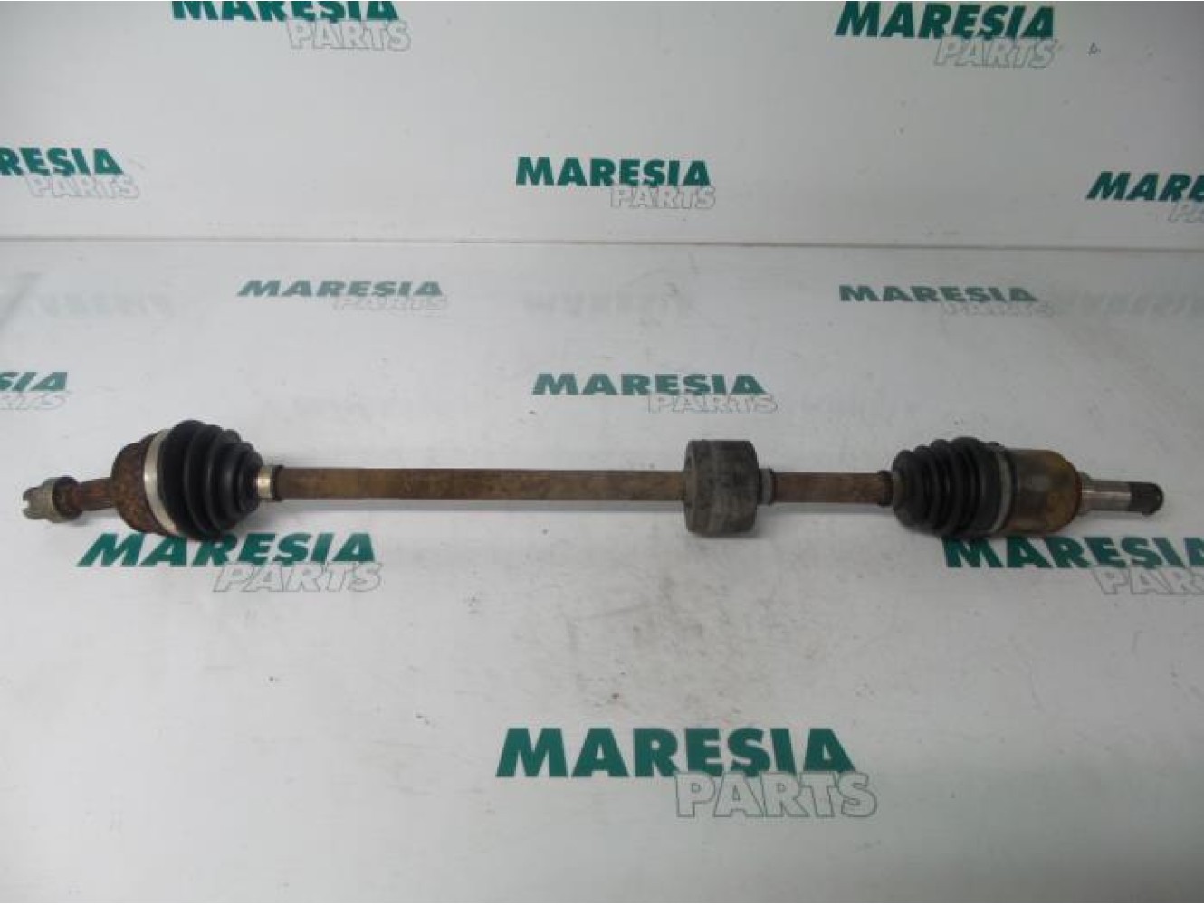 Fiat - Punto - Front drive shaft, right