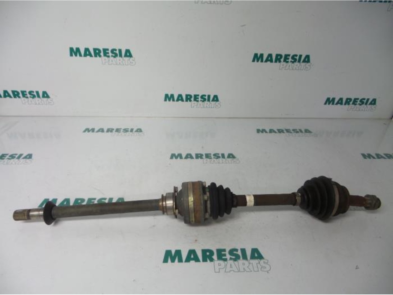 Fiat - Punto - Front drive shaft, right