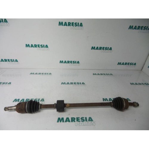 Fiat - Punto - Front drive shaft, right