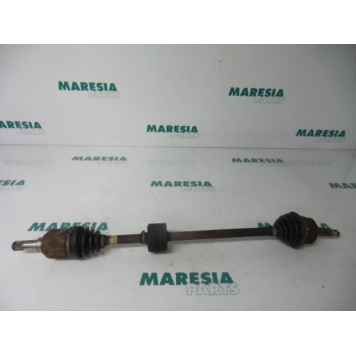Fiat - Punto - Front drive shaft, right