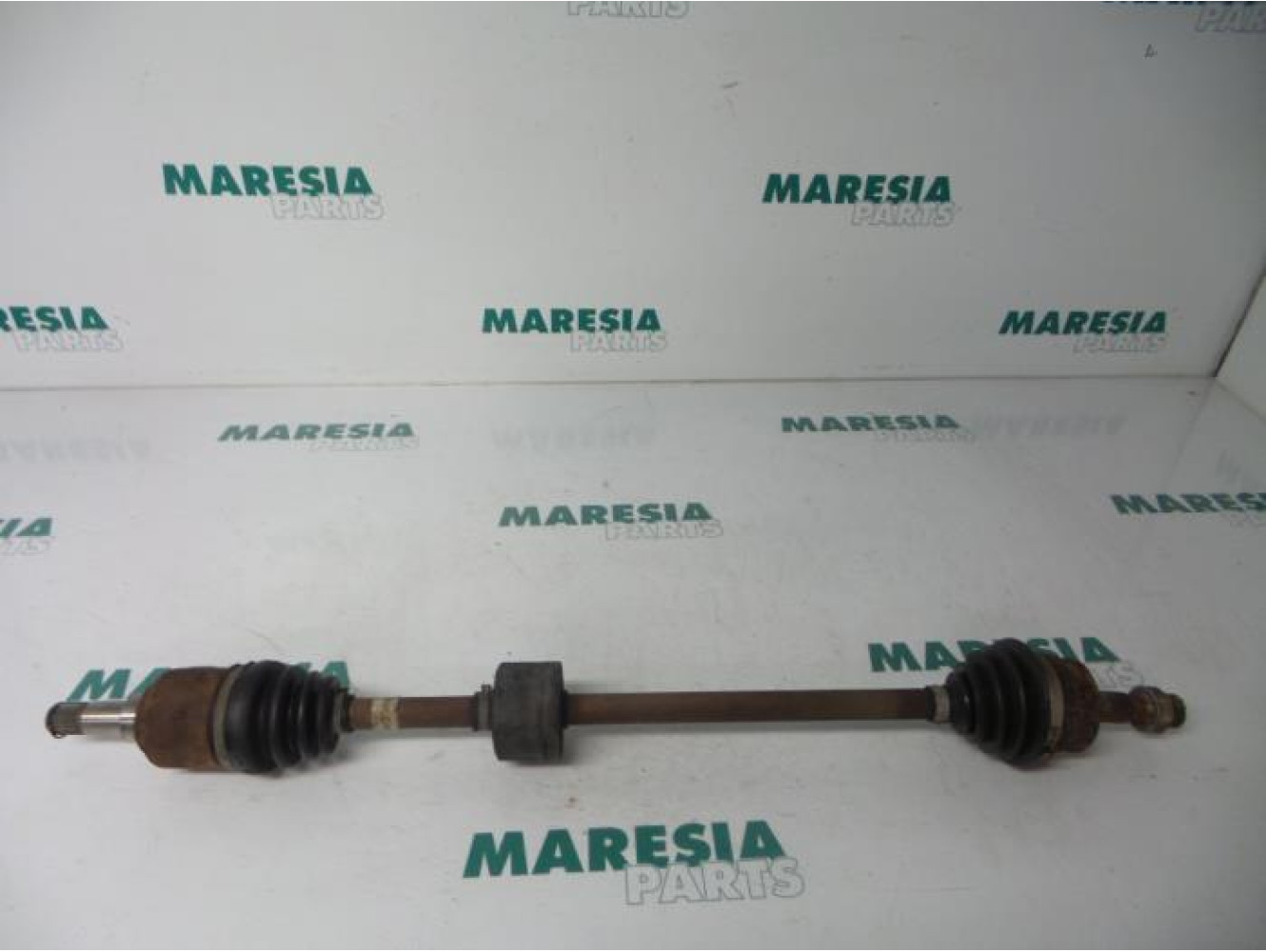 Fiat - Punto - Front drive shaft, right