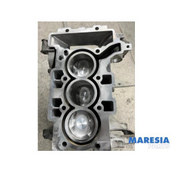 Peugeot - 208 - Engine