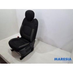 Renault - Captur - Sitz links