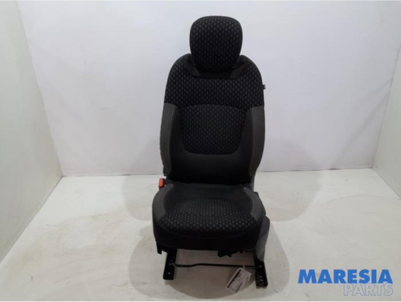 Renault - Captur - Sitz links