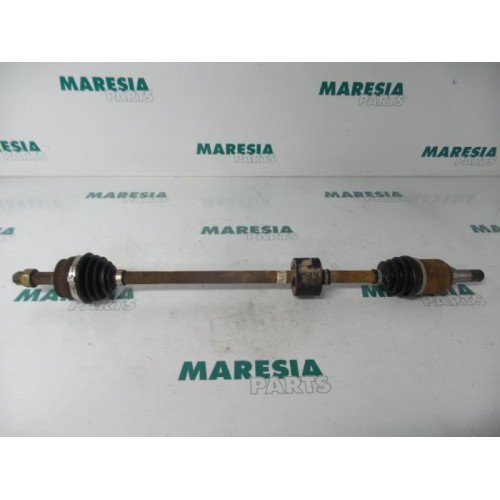 Fiat - Punto - Front drive shaft, right