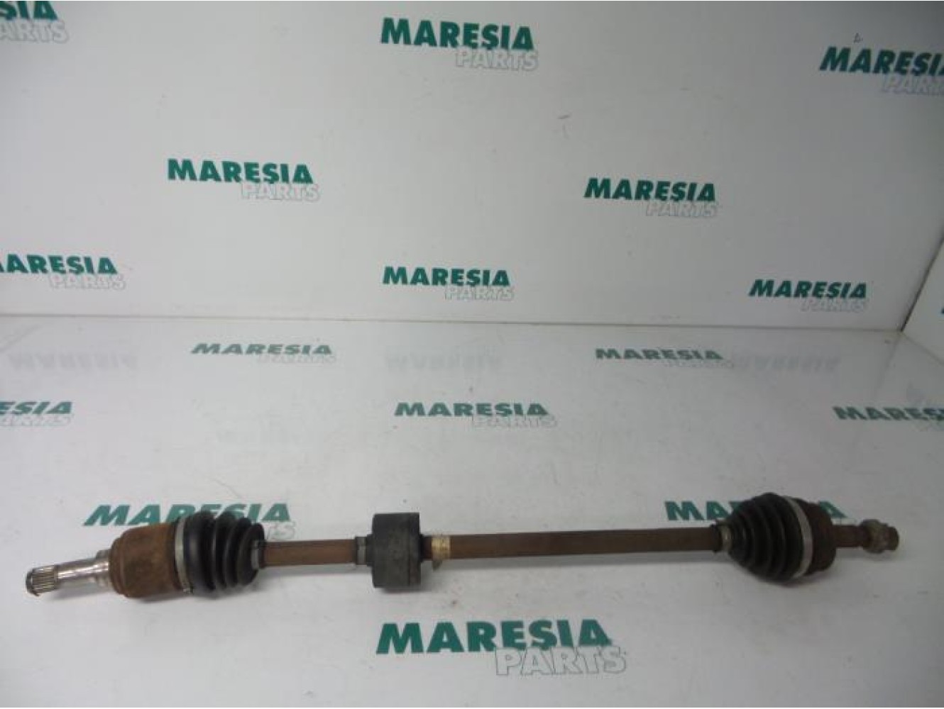 Fiat - Punto - Front drive shaft, right