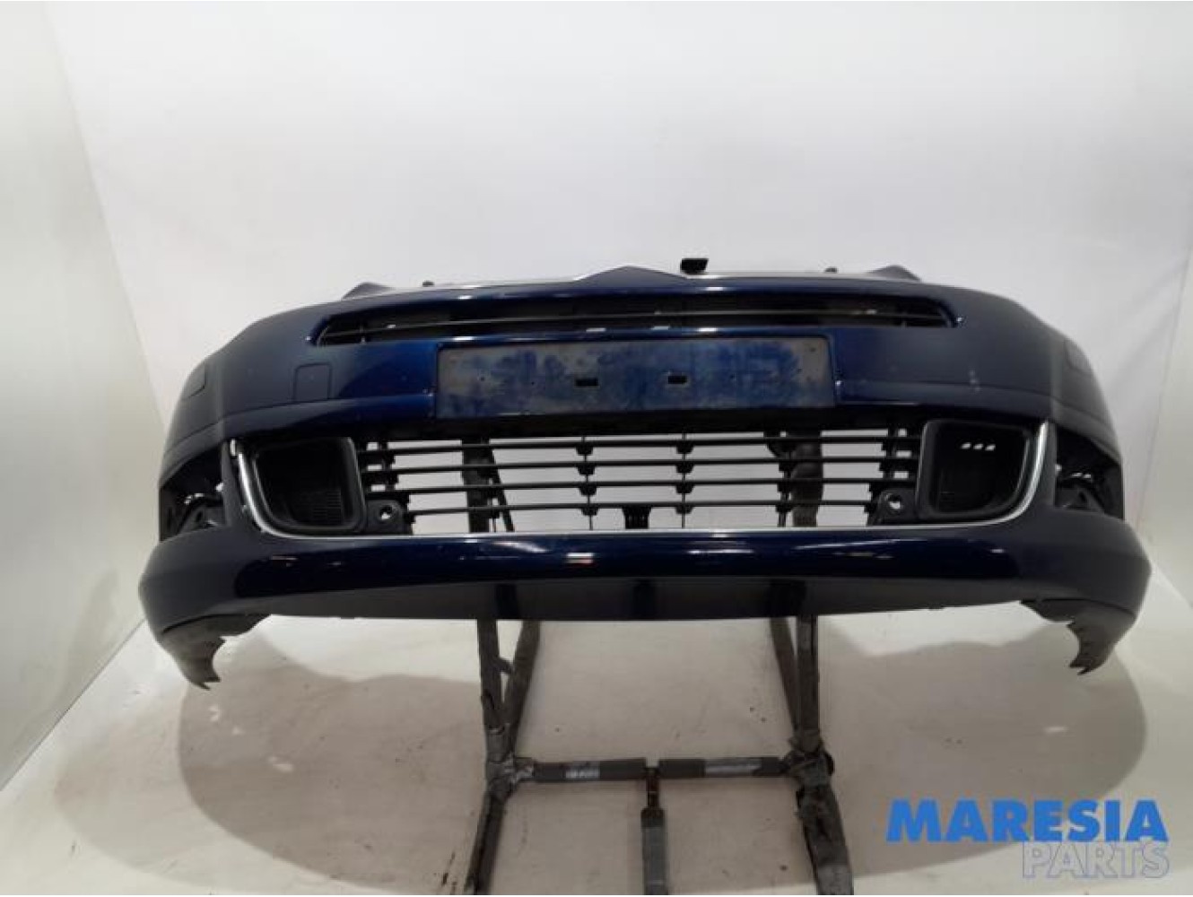 Citroen - C5 - Front bumper