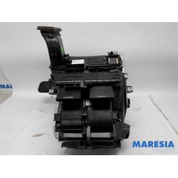 Renault - Captur - Heater housing