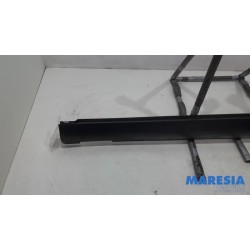 Citroen - C4 Cactus - Zijskirt links
