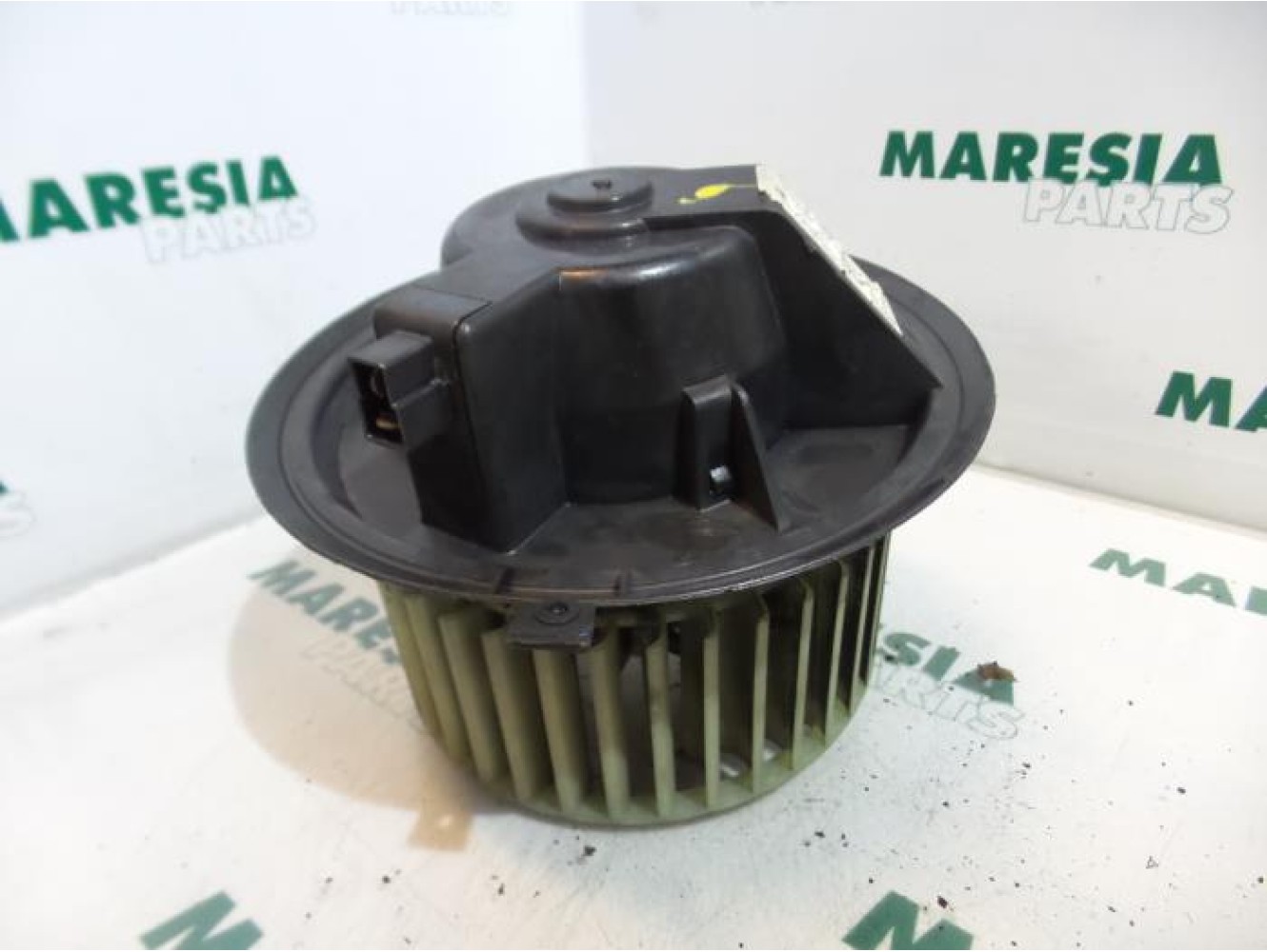 Fiat - Marea - Heating and ventilation fan motor