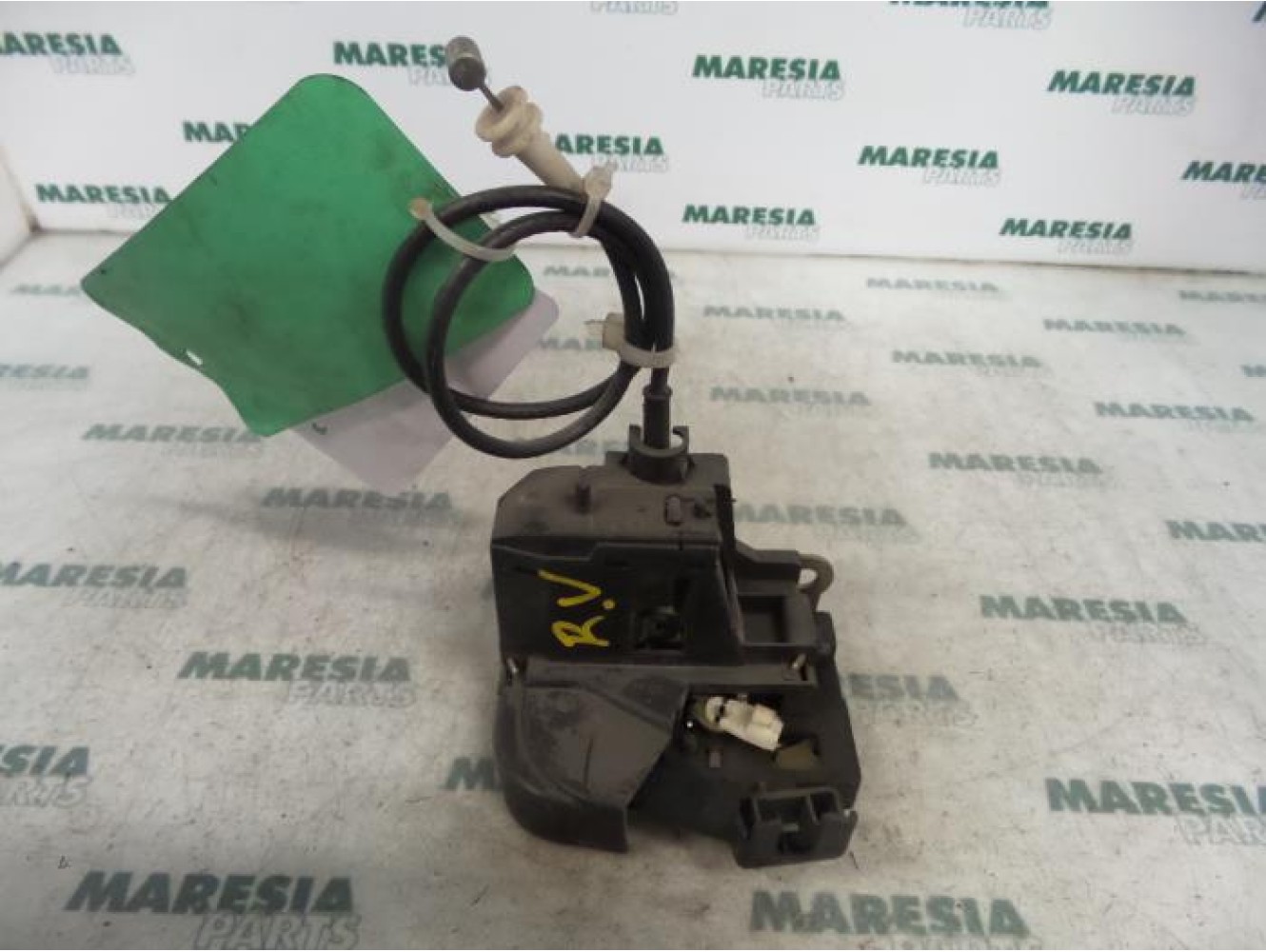 Renault - Megane Scenic - Front door lock mechanism 4-door, right