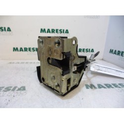 Renault - Megane Scenic - Front door lock mechanism 4-door, right