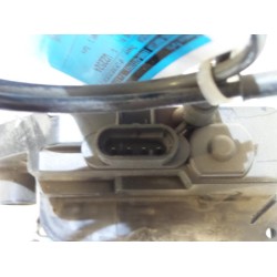 Renault - Megane Scenic - Front door lock mechanism 4-door, right