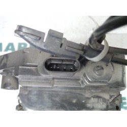 Renault - Megane Scenic - Front door lock mechanism 4-door, right