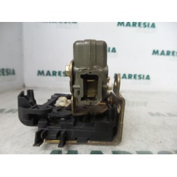 Renault - Megane Scenic - Front door lock mechanism 4-door, right
