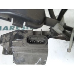 Renault - Megane Scenic - Front door lock mechanism 4-door, right