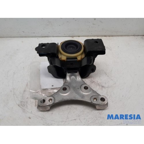 Citroen - C4 Cactus - Engine mount