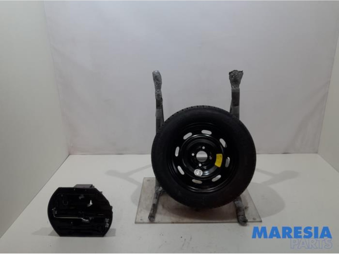 Citroen - C4 Cactus - Krikset + reservewiel