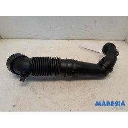 Citroen - C4 Cactus - Air intake hose