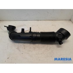 Citroen - C4 Cactus - Air intake hose