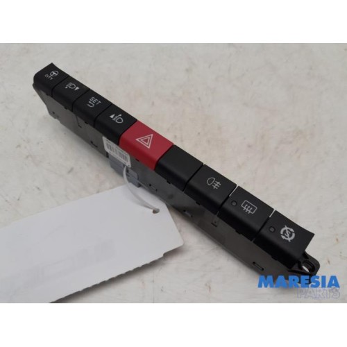 Fiat - Panda - Panic lighting switch