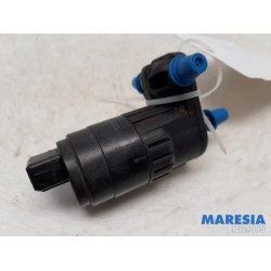 Fiat - Panda - Scheibensprüherpumpe vorne