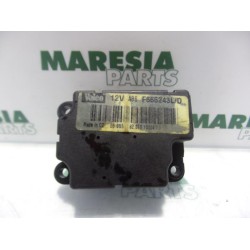Renault - Megane Scenic - Heater valve motor