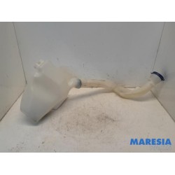 Peugeot - 208 - Front windscreen washer reservoir