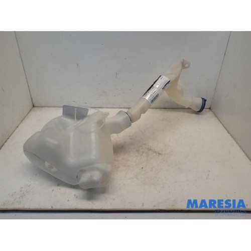 Peugeot - 208 - Front windscreen washer reservoir