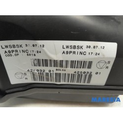 Peugeot - 208 - Fuse box