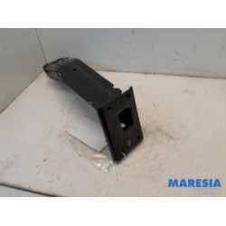 Fiat - 500 - Front wishbone support, left